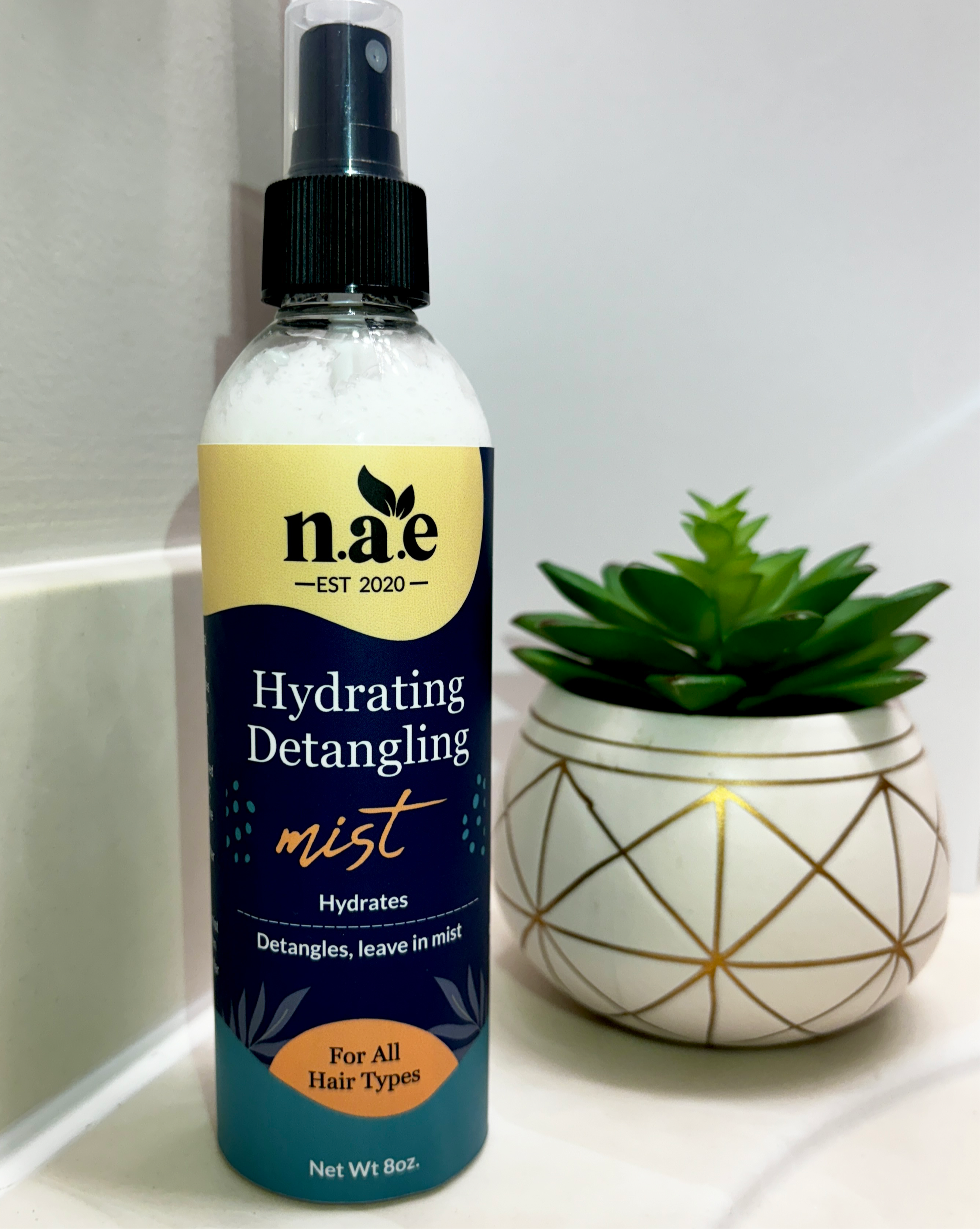 Hydrating Detangling Mist